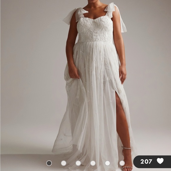 ASOS DESIGN Curve Mila Wedding Dress - Picture 1 of 16